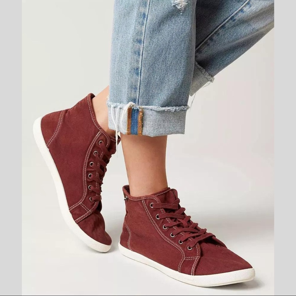 BILLABONG : Phoenix High Top Shoe